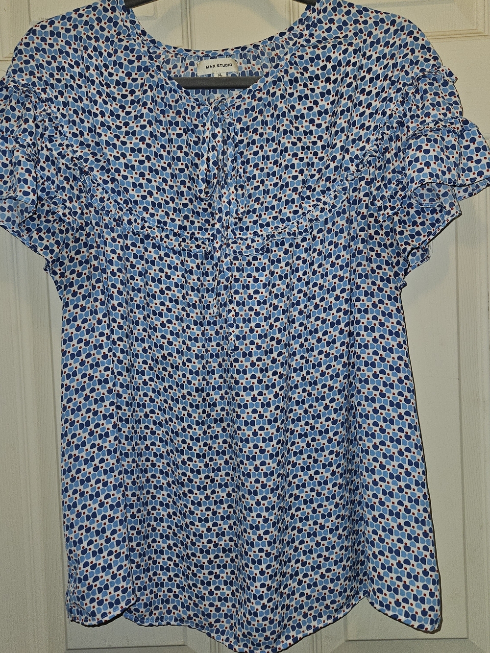 Max Studio Blue Patterned Short Sleeve Blouse